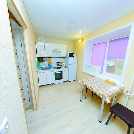 Apart On Slavskogo 14 Ustʼ-Kamenogorsk Dış mekan fotoğraf